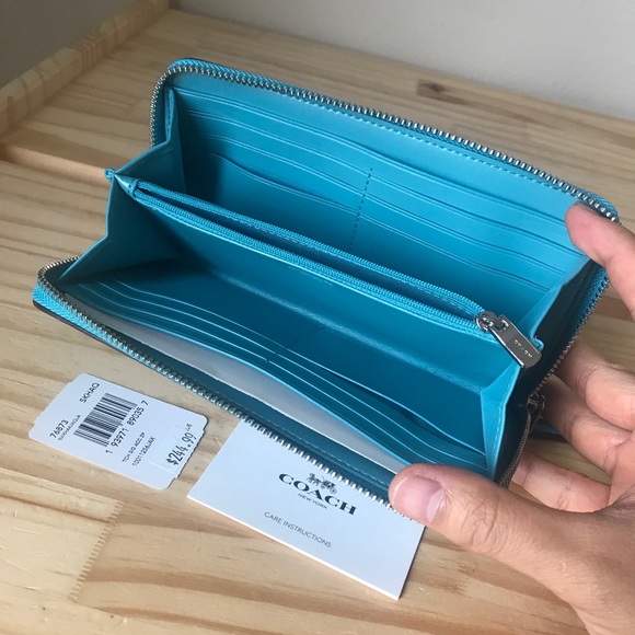 Coach wallet🎈🎈 - Picture 5 of 5